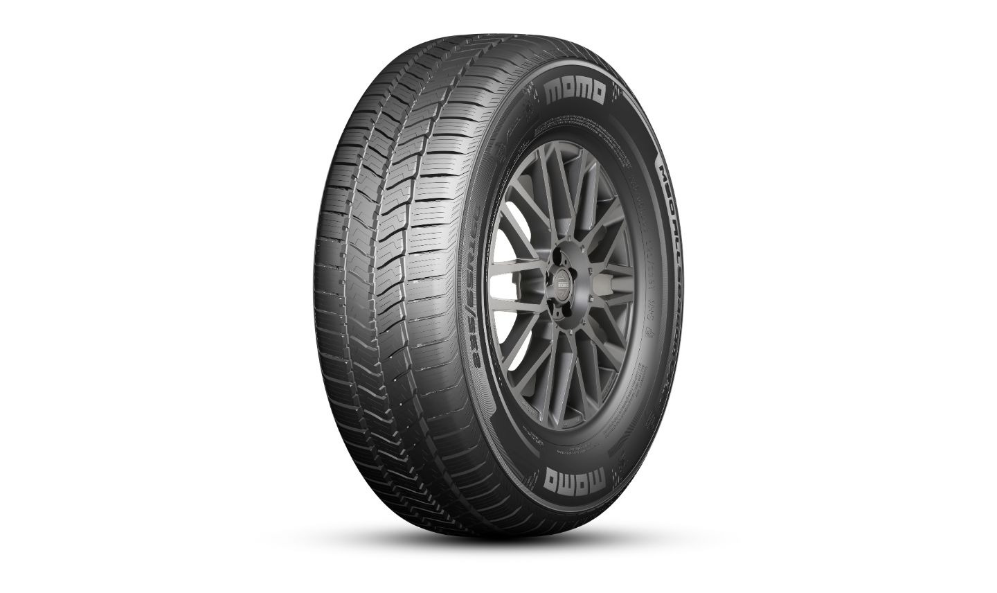 MOMO M-50 ALL SEASON VAN 8PR